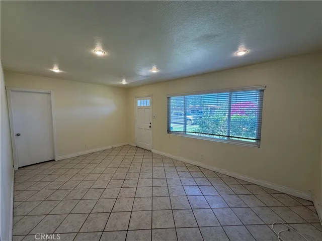 3000 Carl, Riverside, California 92507