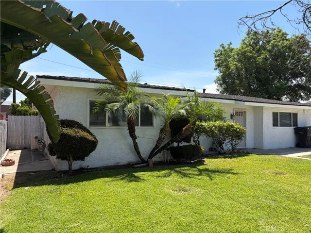 3000 Carl, Riverside, California 92507