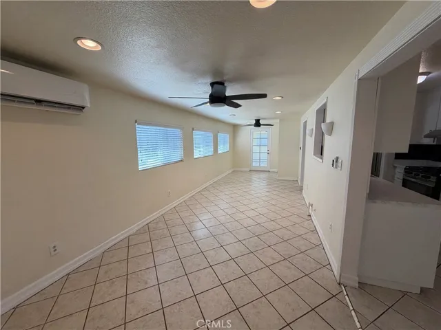 3000 Carl, Riverside, California 92507