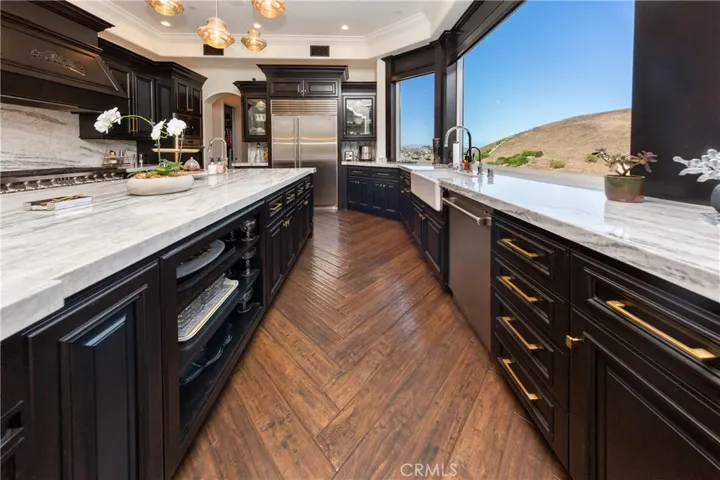 30 Saddlebow, Bell Canyon, California 91307
