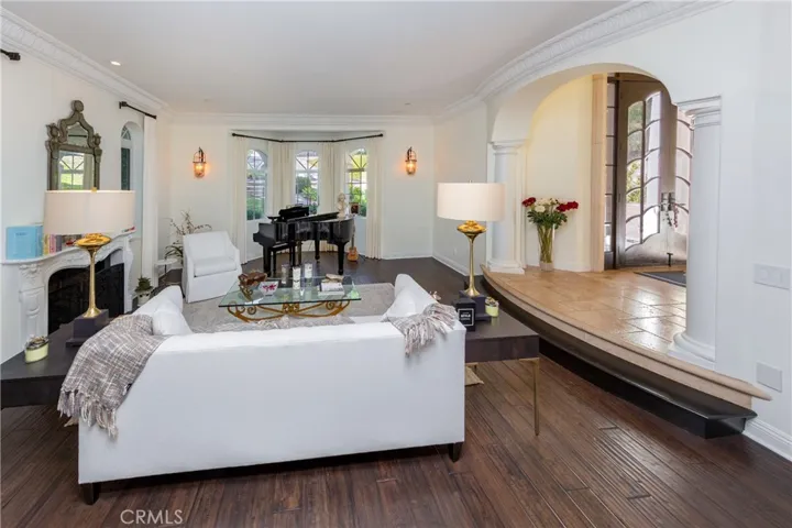 30 Saddlebow, Bell Canyon, California 91307