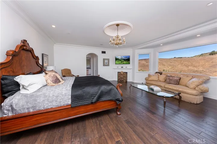 30 Saddlebow, Bell Canyon, California 91307