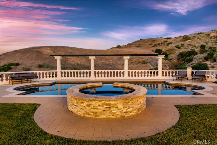 30 Saddlebow, Bell Canyon, California 91307