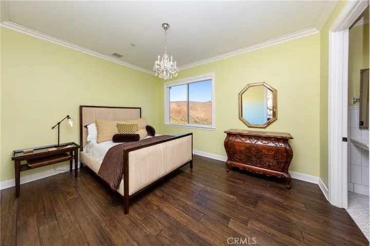 30 Saddlebow, Bell Canyon, California 91307