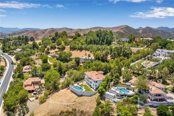 30 Saddlebow, Bell Canyon, California 91307