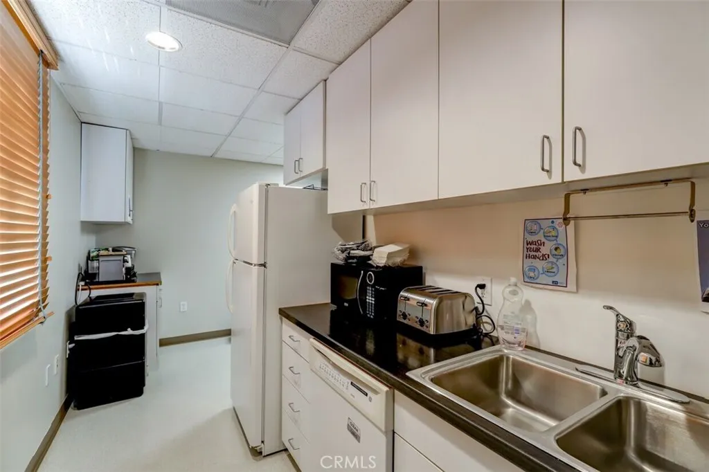 155 El Camino Real, Tustin, California 92780 — photo 5