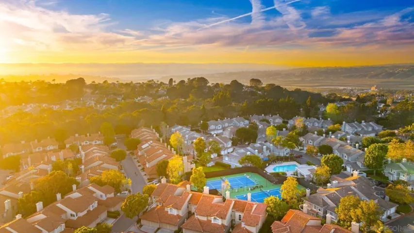3876 Creststone, San Diego, California 92130