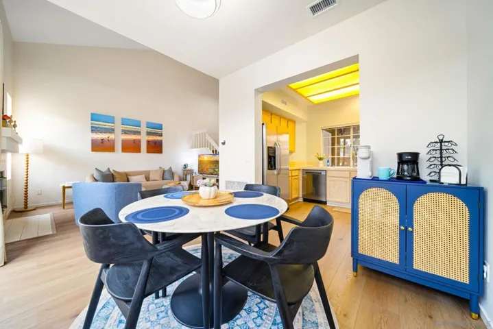 3876 Creststone, San Diego, California 92130