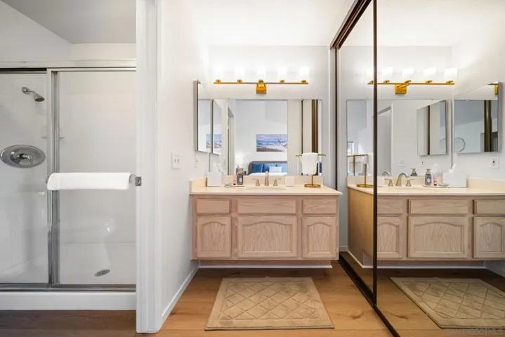 3876 Creststone, San Diego, California 92130