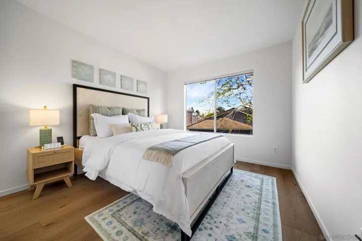 3876 Creststone, San Diego, California 92130