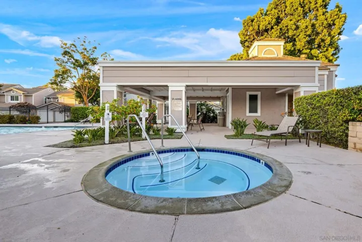 3876 Creststone, San Diego, California 92130