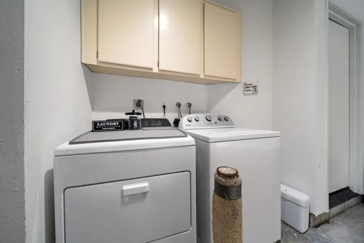 3876 Creststone, San Diego, California 92130