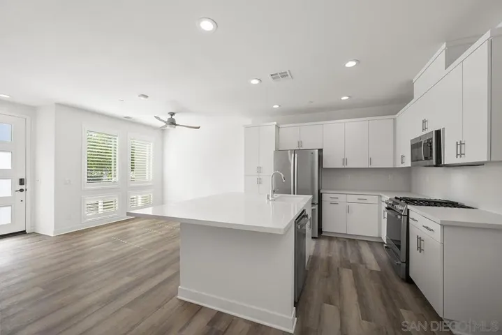 11036 Ardha Way, San Diego, California 92126