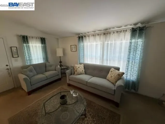 29231 Whalebone Way, Hayward, California 94544