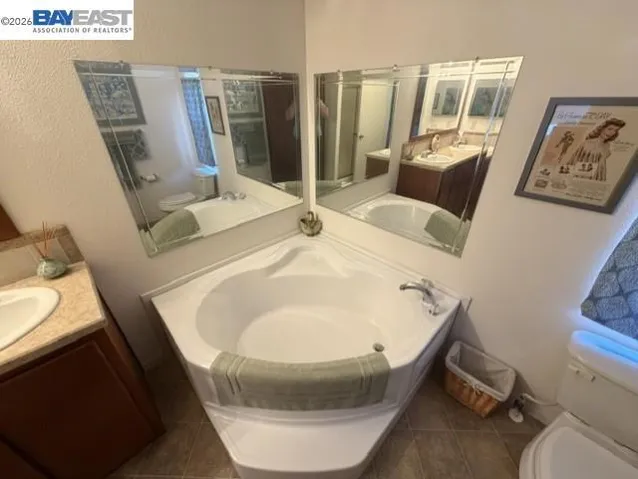 29231 Whalebone Way, Hayward, California 94544