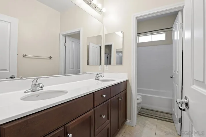 10667 Golden Willow 150, San Diego, California 92130