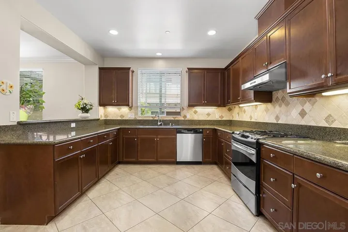 10667 Golden Willow 150, San Diego, California 92130