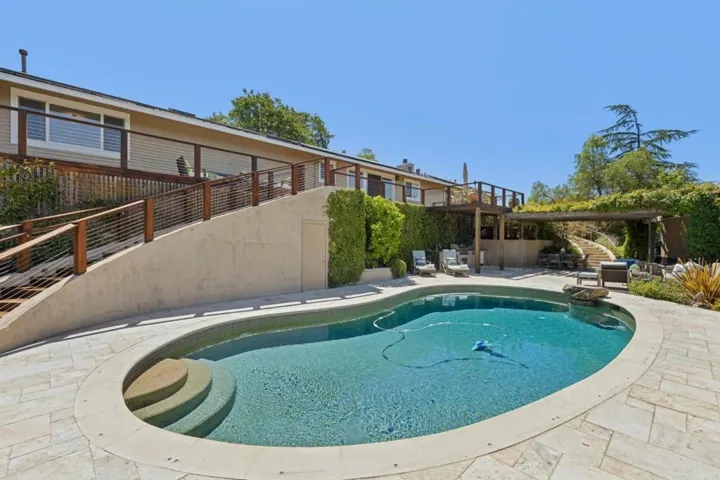 14275 Hilltop Way, Saratoga, California 95070