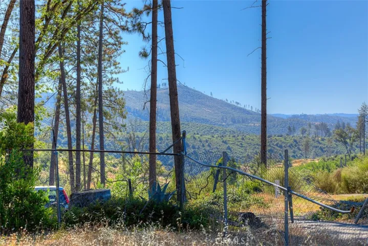1831 Clear Brook, Paradise, California 95969