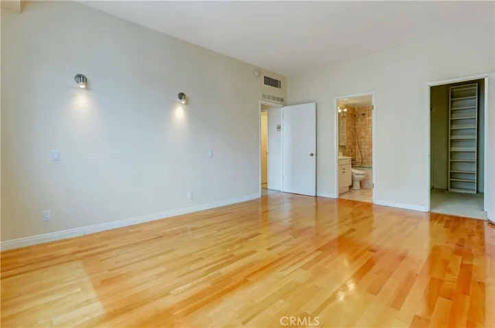 10787 Wilshire 802, Los Angeles, California 90024