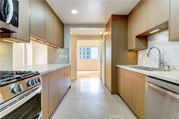 10787 Wilshire 802, Los Angeles, California 90024