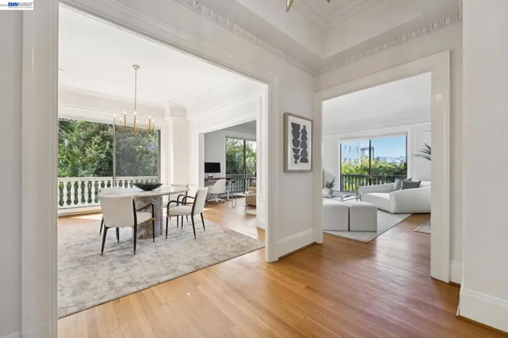 200 Lakeside Dr 202, Oakland, California 94612