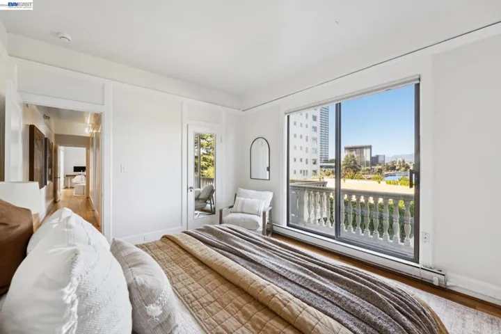200 Lakeside Dr 202, Oakland, California 94612