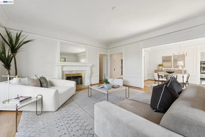 200 Lakeside Dr 202, Oakland, California 94612