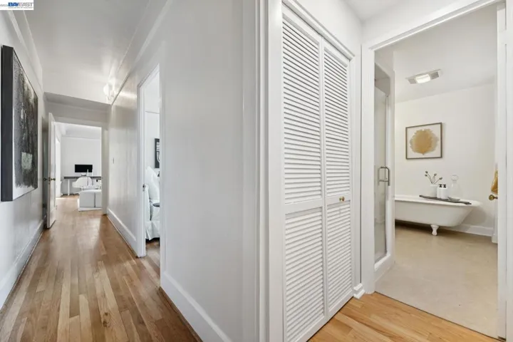 200 Lakeside Dr 202, Oakland, California 94612