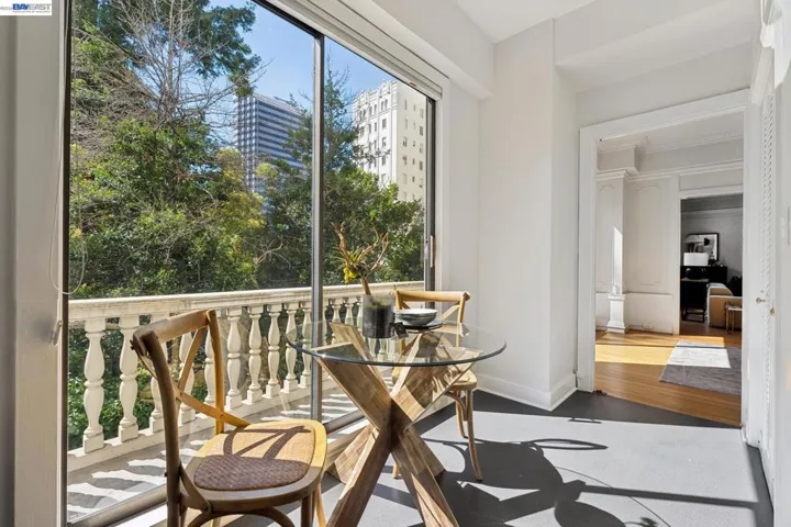 200 Lakeside Dr 202, Oakland, California 94612