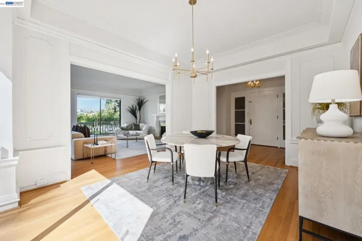 200 Lakeside Dr 202, Oakland, California 94612