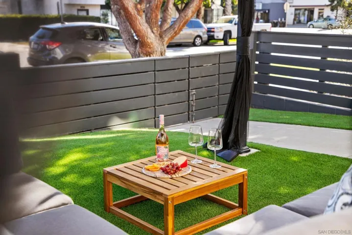 1020 Beryl Street, San Diego, California 92109