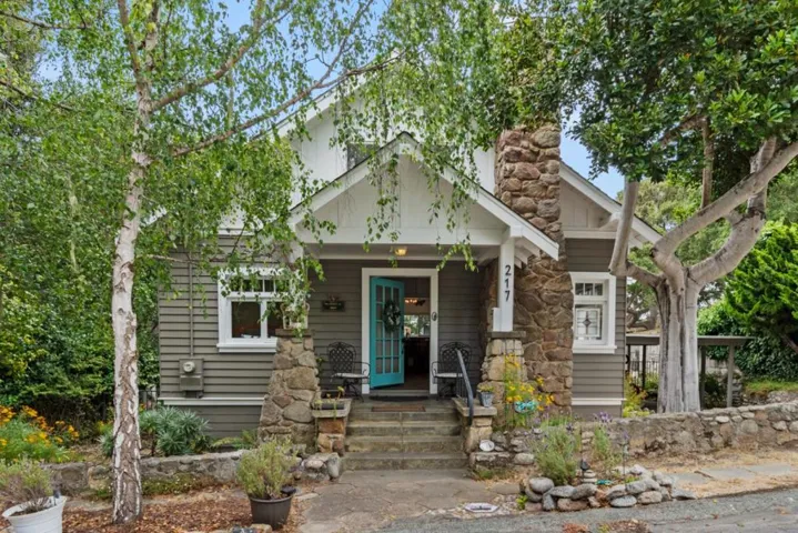 217 Walnut Street, Pacific Grove, California 93950