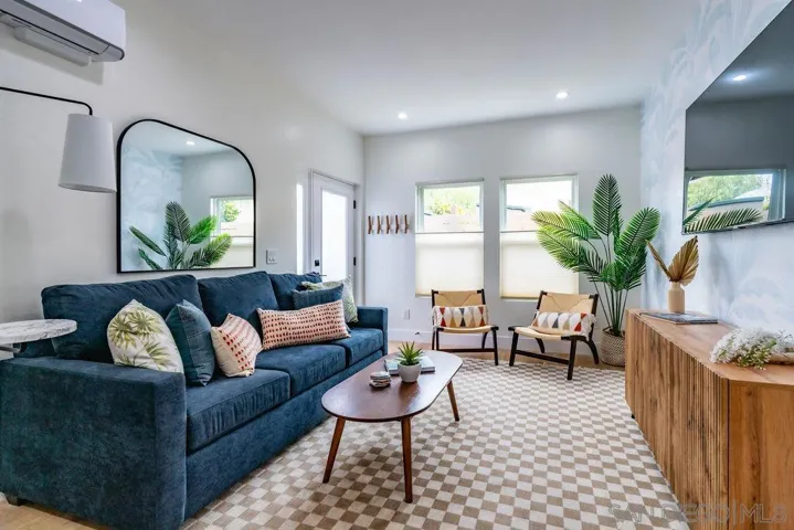 725 Pennsylvania Ave 727-1, San Diego, California 92103