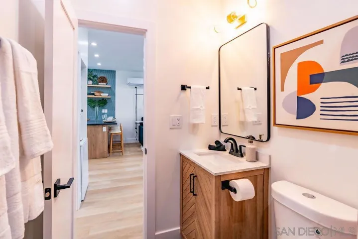 725 Pennsylvania Ave 727-1, San Diego, California 92103