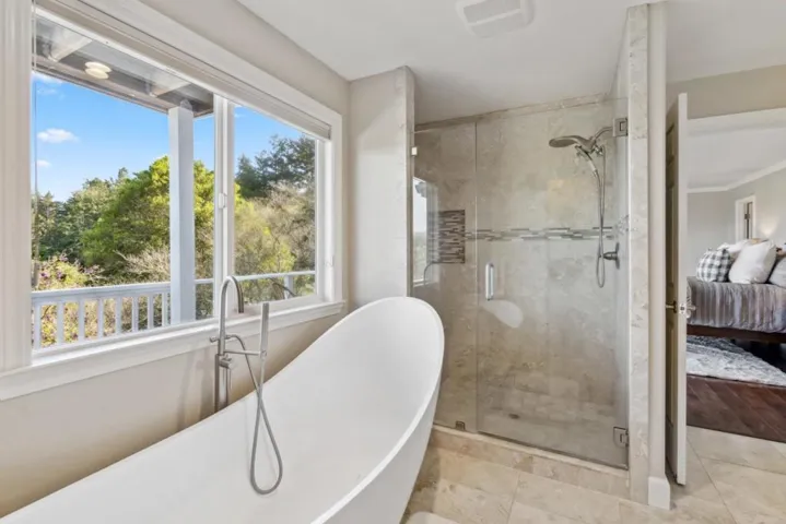 251 Starlight Terrace, Santa Cruz, California 95065