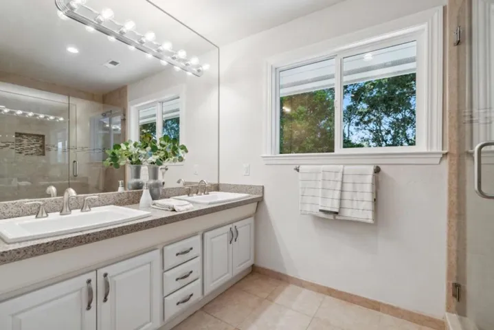 251 Starlight Terrace, Santa Cruz, California 95065