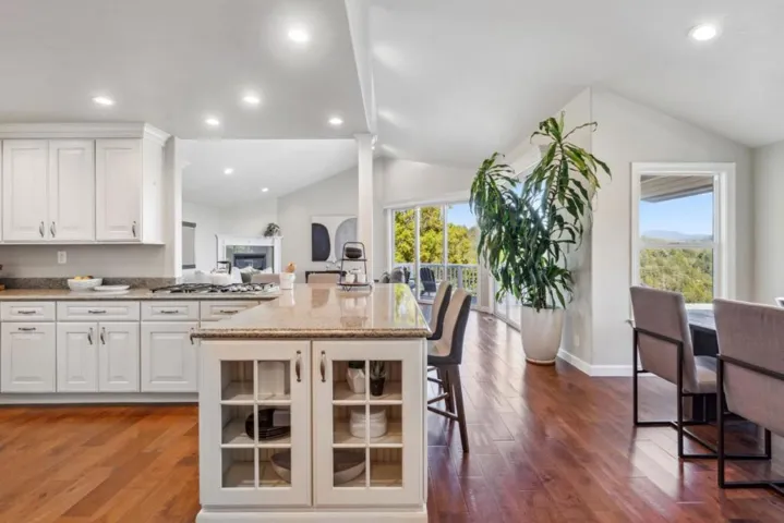 251 Starlight Terrace, Santa Cruz, California 95065