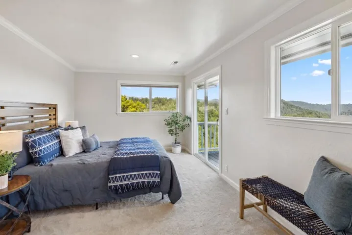 251 Starlight Terrace, Santa Cruz, California 95065