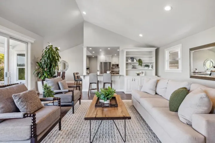 251 Starlight Terrace, Santa Cruz, California 95065