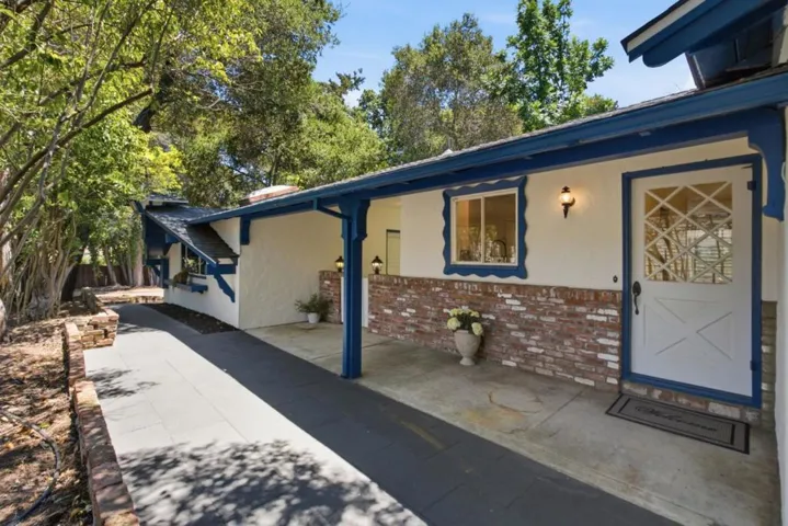 2033 San Carlos Avenue, San Carlos, California 94070