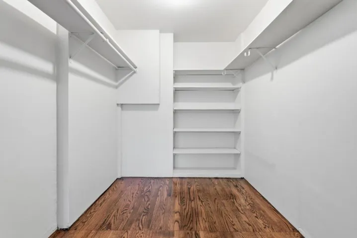 2033 San Carlos Avenue, San Carlos, California 94070