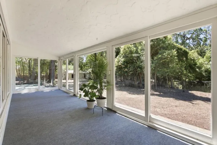 2033 San Carlos Avenue, San Carlos, California 94070
