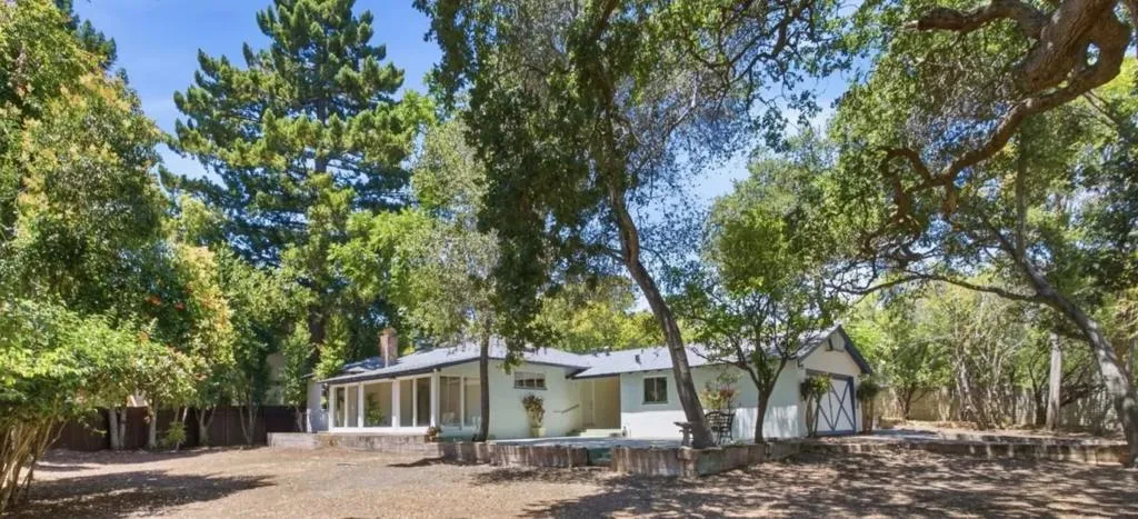 2033 San Carlos Avenue, San Carlos, California 94070