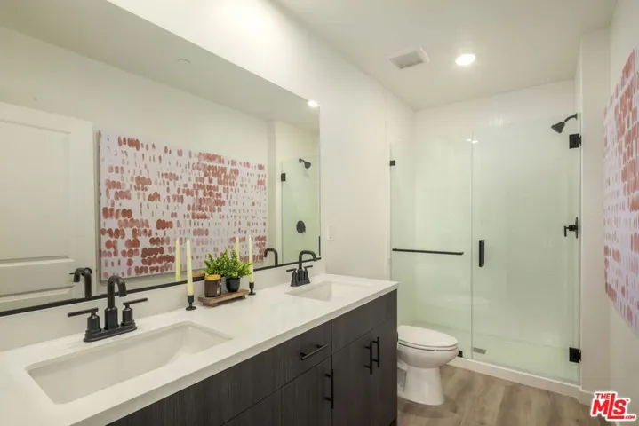 2721 N Cadence Way, Lincoln Heights, California 90039