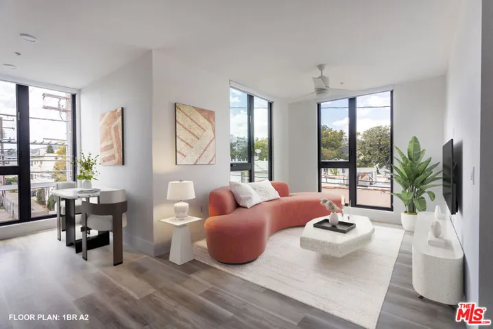 7617 Santa Monica Boulevard 220, West Hollywood, California 90046