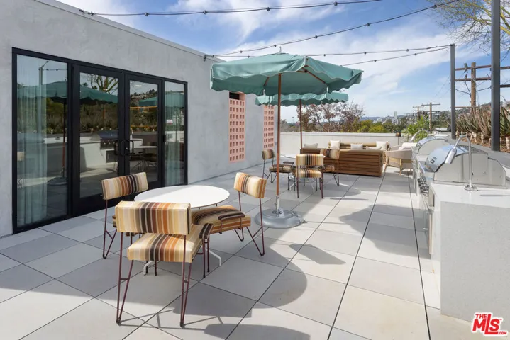7617 Santa Monica Boulevard 220, West Hollywood, California 90046