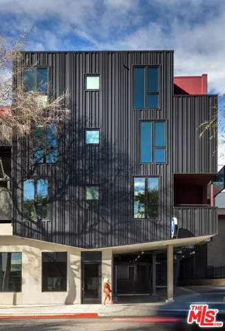 7617 Santa Monica Boulevard 220, West Hollywood, California 90046