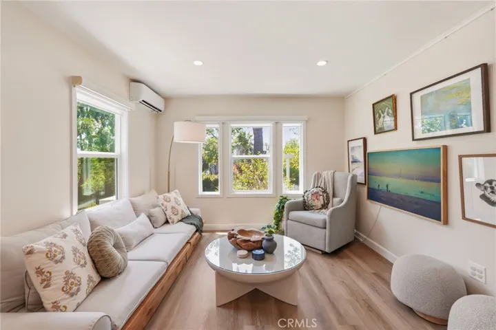229 E Washington, Pasadena, California 91104