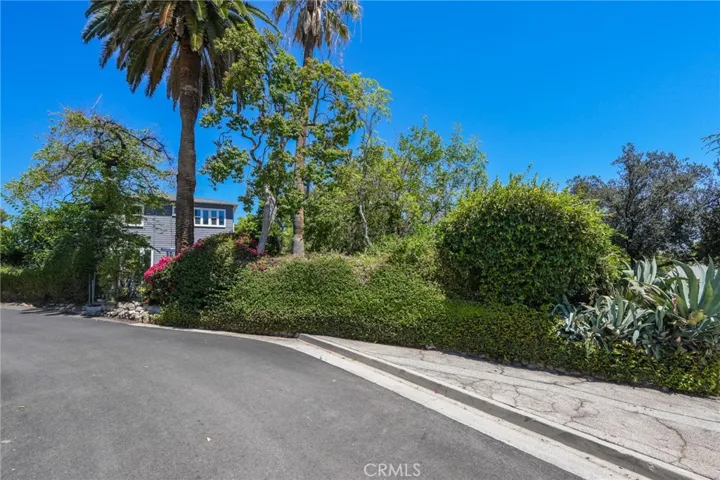229 E Washington, Pasadena, California 91104